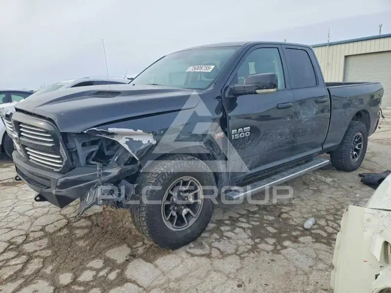 2015 RAM 1500 photo