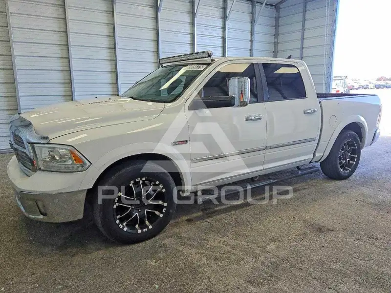 2015 RAM 1500 фото