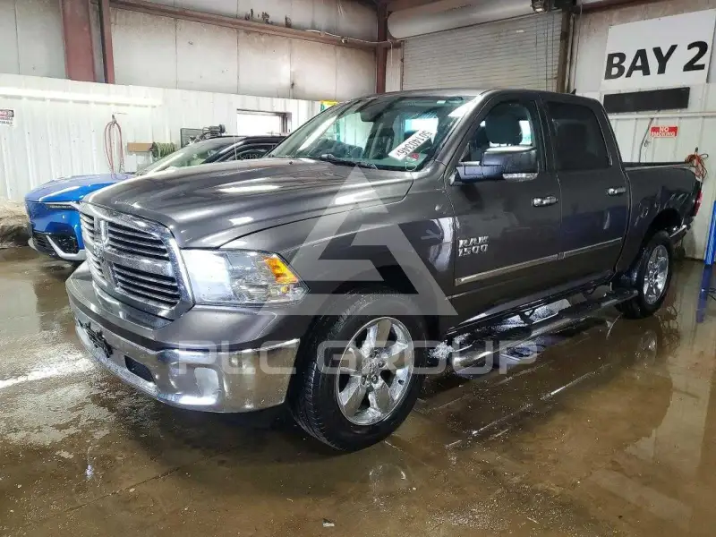 2015 RAM 1500 фото