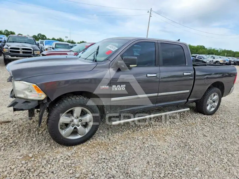 2015 RAM 1500 фото