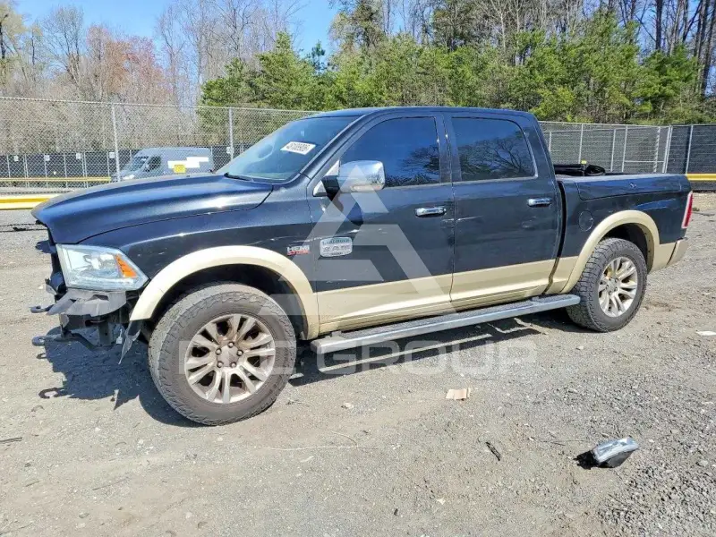 2015 RAM 1500 фото