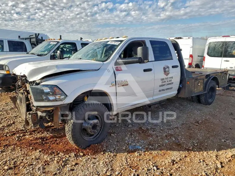 2015 RAM 3500 photo