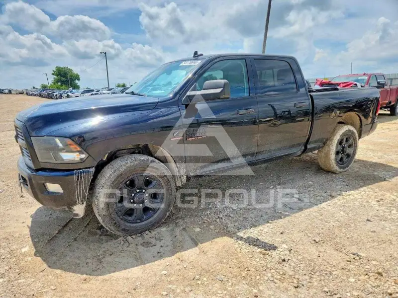 2015 RAM 2500 фото