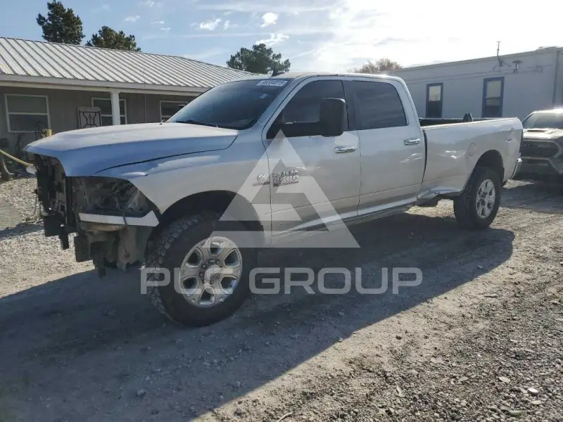 2015 RAM 2500 фото