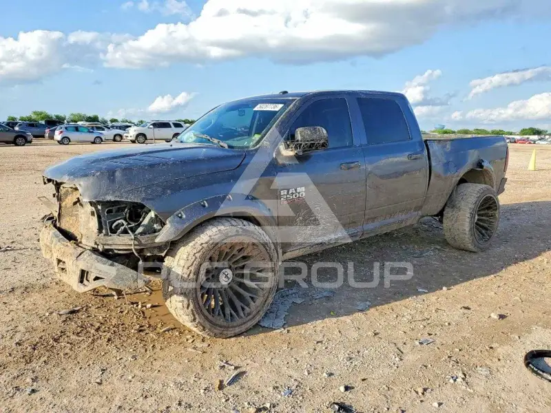 2015 RAM 2500 фото