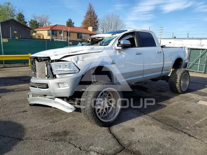 2015 RAM 2500 фото