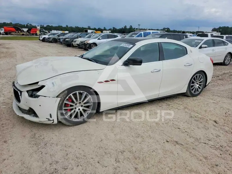 2015 Maserati  фото
