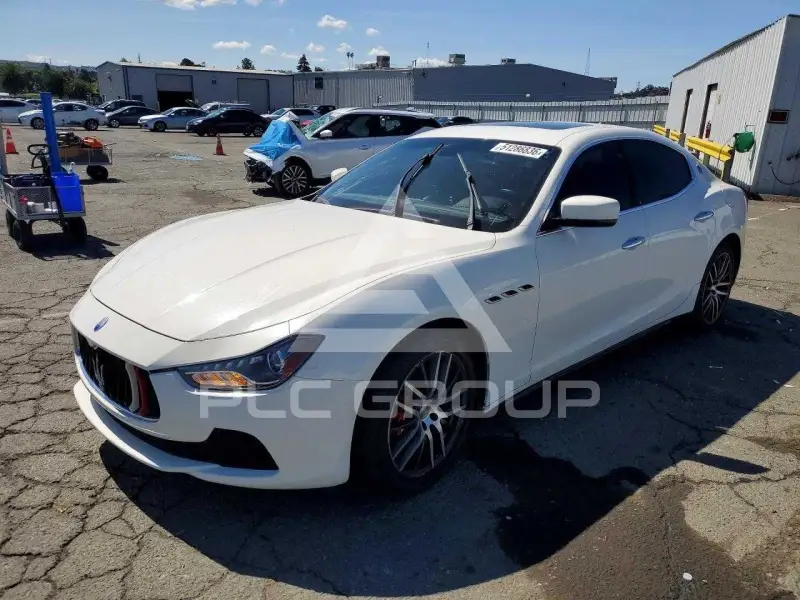 2015 Maserati  фото