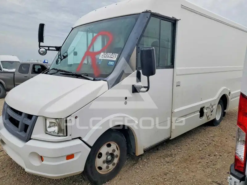 2015 Isuzu NPR photo