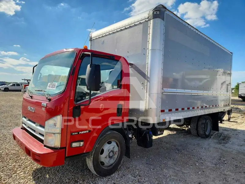 2015 Isuzu NPR photo