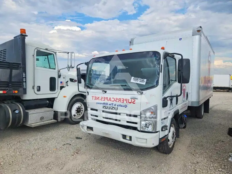 2015 Isuzu NQR photo