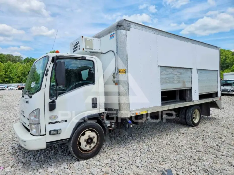 2015 Isuzu NQR фото