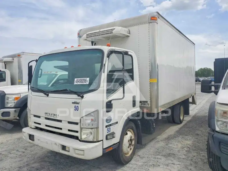 2015 Isuzu NQR photo