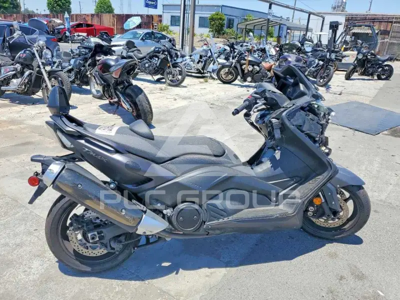 2015 Yamaha  фото