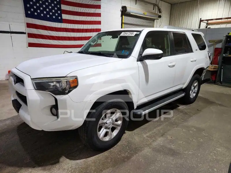 2015 Toyota 4 RUNNER фото