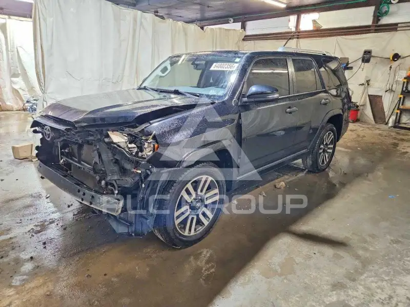 2015 Toyota 4 RUNNER photo
