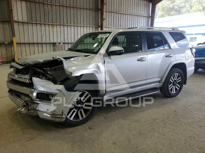 2015 Toyota 4 RUNNER фото