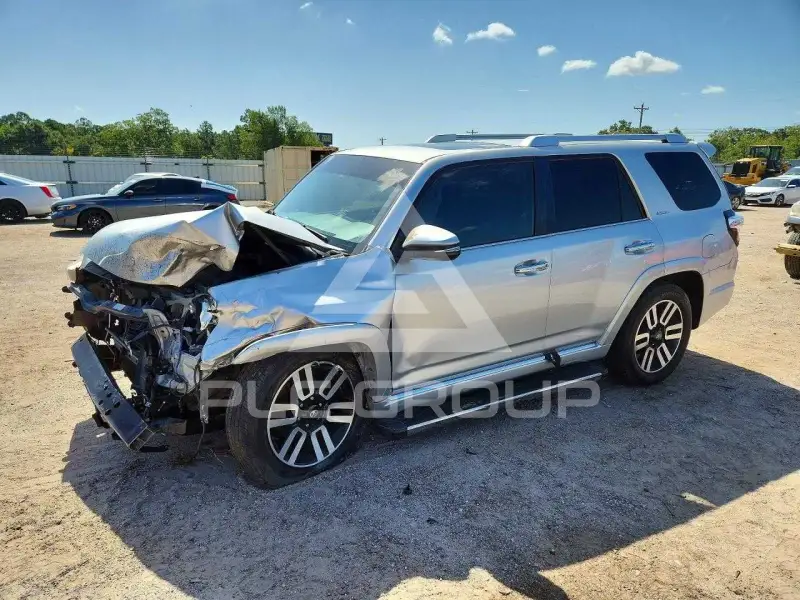 2015 Toyota 4 RUNNER фото