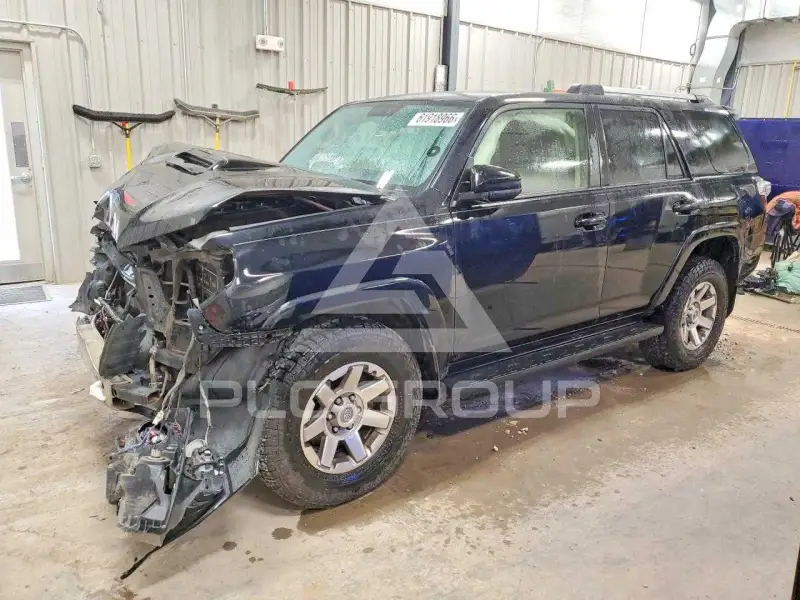 2015 Toyota 4 RUNNER фото