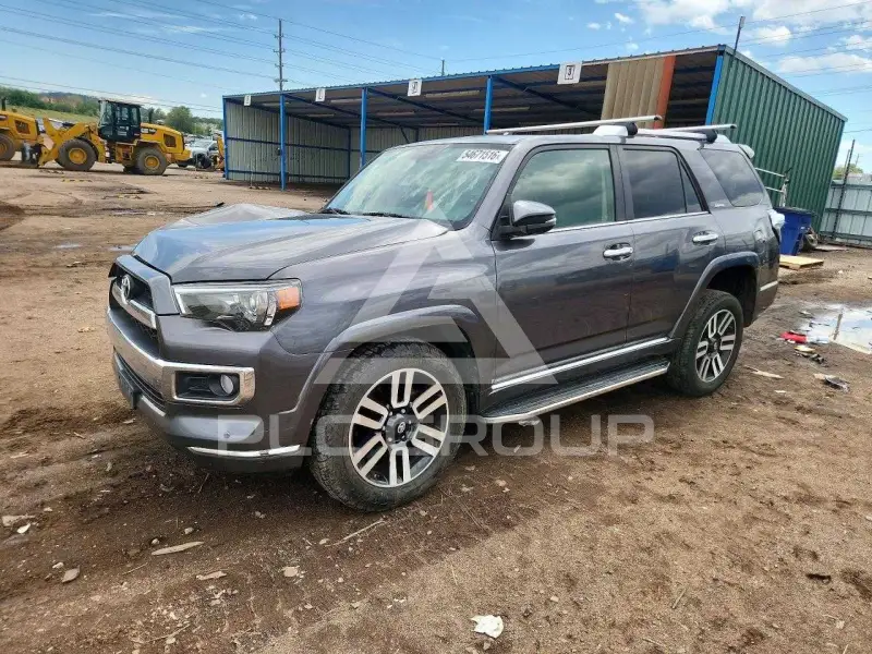 2015 Toyota 4 RUNNER photo