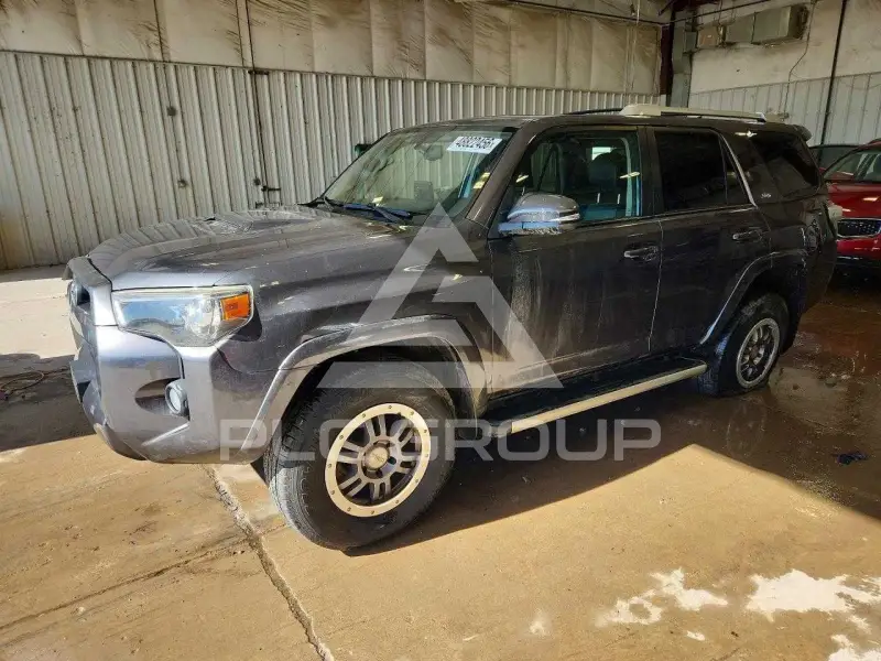 2015 Toyota 4 RUNNER фото