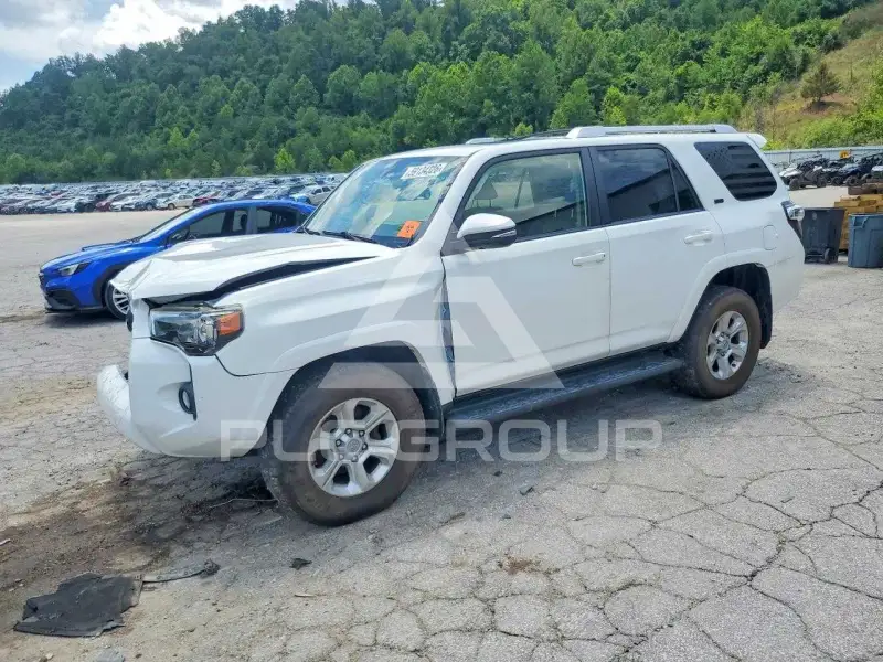 2015 Toyota 4 RUNNER фото