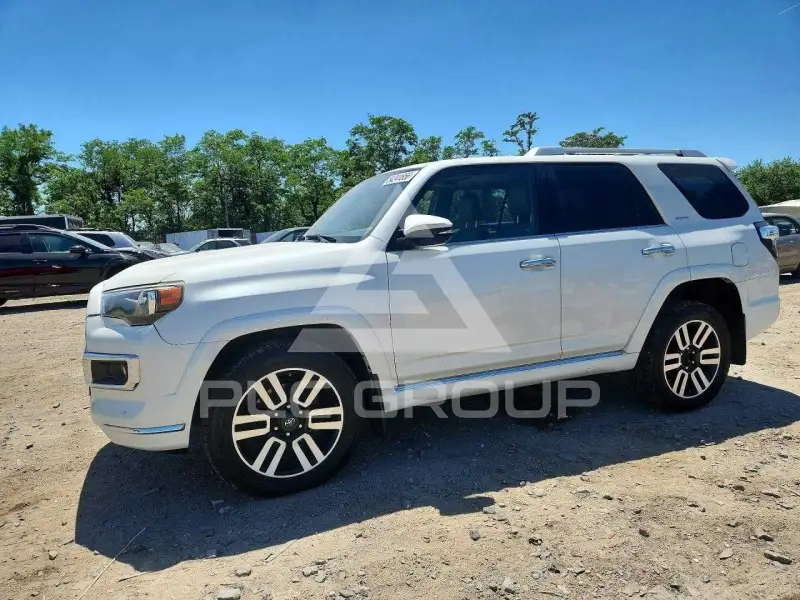 2015 Toyota 4 RUNNER photo