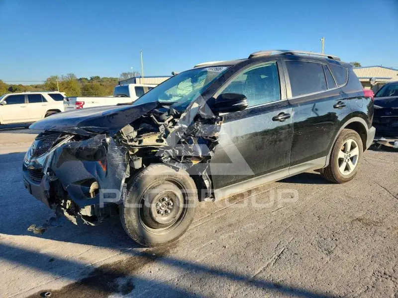2015 Toyota RAV4 фото