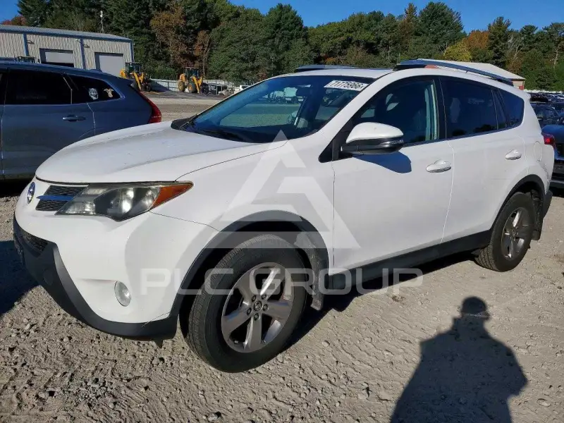 2015 Toyota RAV4 фото