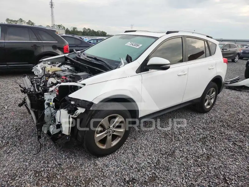 2015 Toyota RAV4 photo