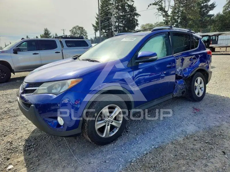 2015 Toyota RAV4 фото