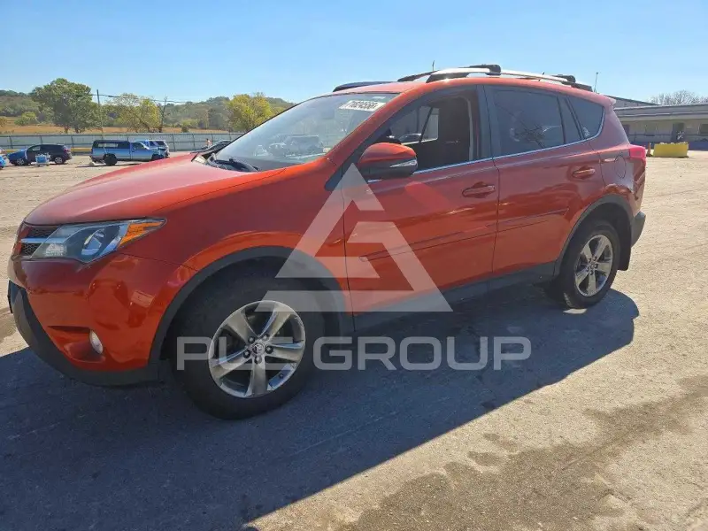 2015 Toyota RAV4 фото