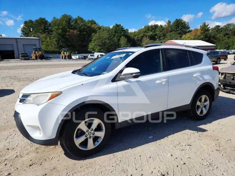 2015 Toyota RAV4 фото
