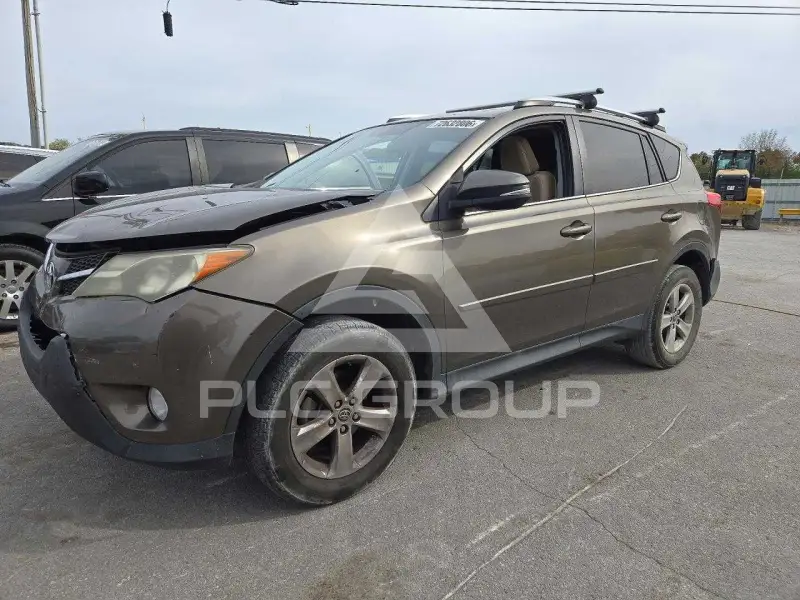 2015 Toyota RAV4 фото