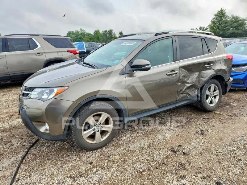 2015 Toyota RAV4 photo