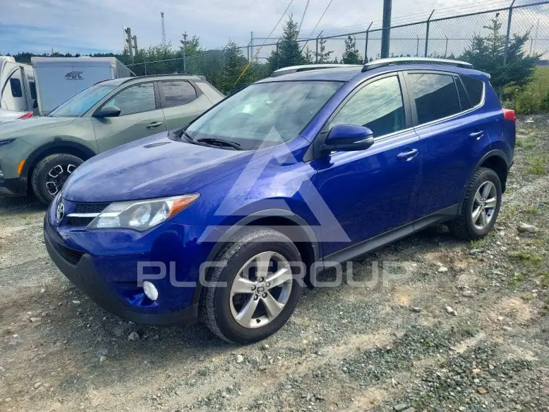 2015 Toyota RAV4 фото