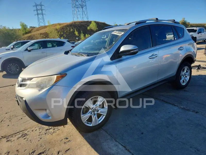 2015 Toyota RAV4 фото