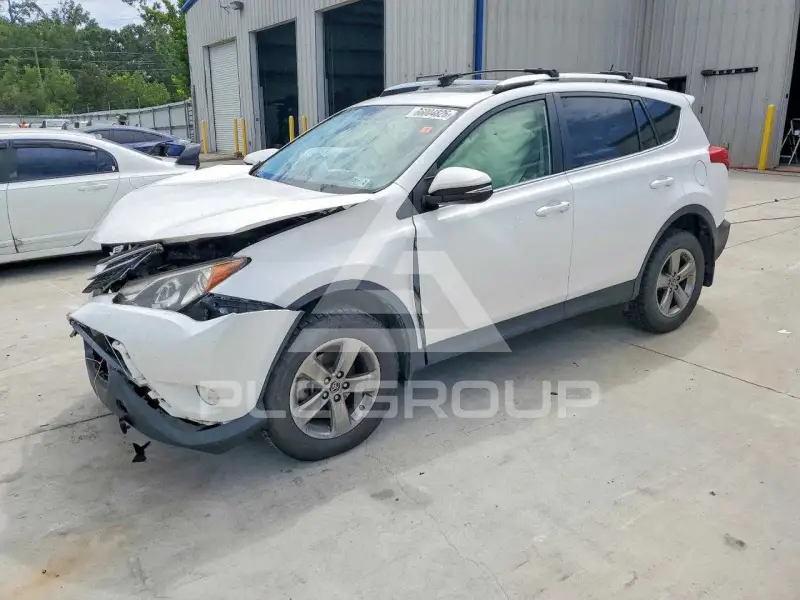 2015 Toyota RAV4 фото