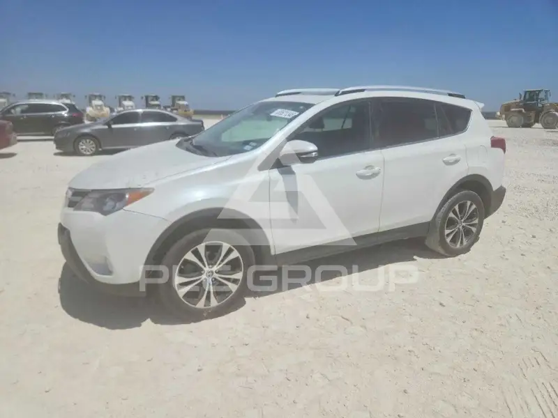 2015 Toyota RAV4 photo