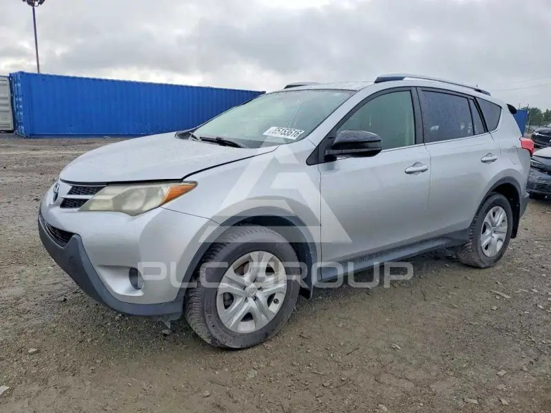 2015 Toyota RAV4 фото