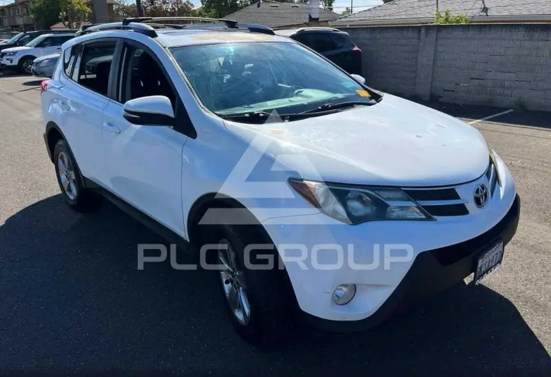 2015 Toyota RAV4 фото