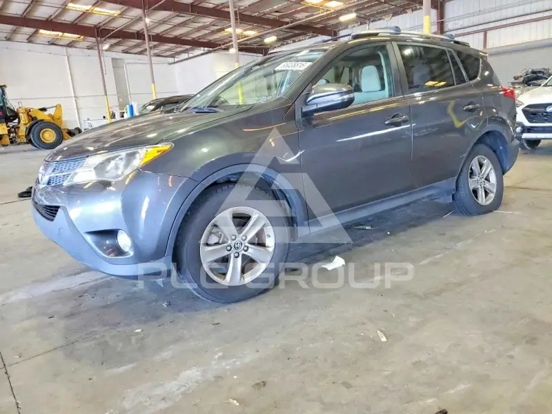2015 Toyota RAV4 фото