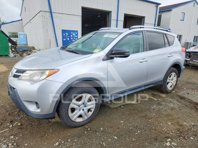 2015 Toyota RAV4 фото