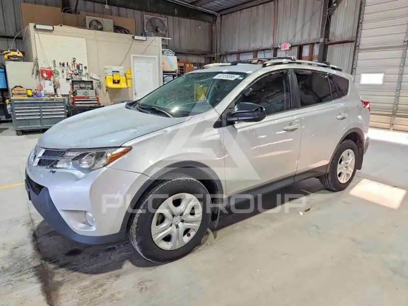 2015 Toyota RAV4 photo