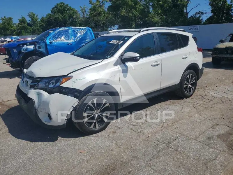 2015 Toyota RAV4 фото