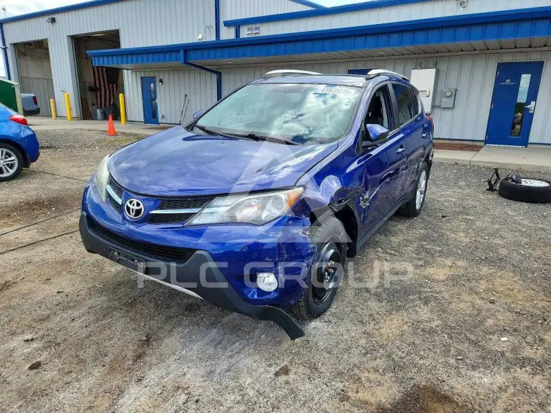 2015 Toyota RAV4 фото