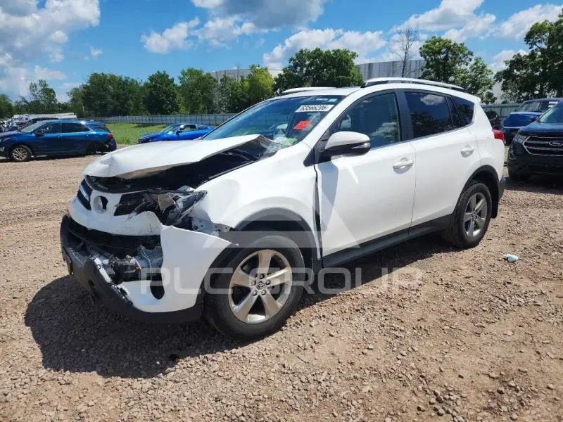 2015 Toyota RAV4 photo