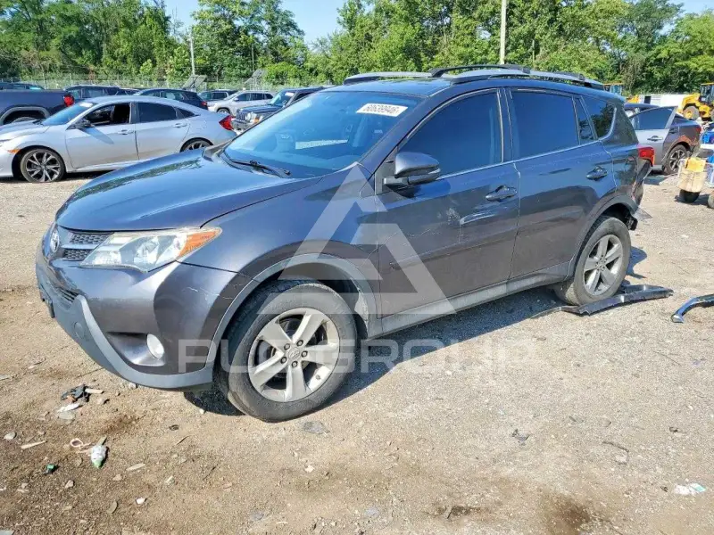 2015 Toyota RAV4 фото