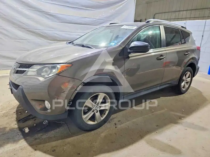 2015 Toyota RAV4 фото