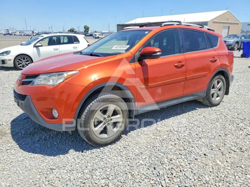 2015 Toyota RAV4 фото